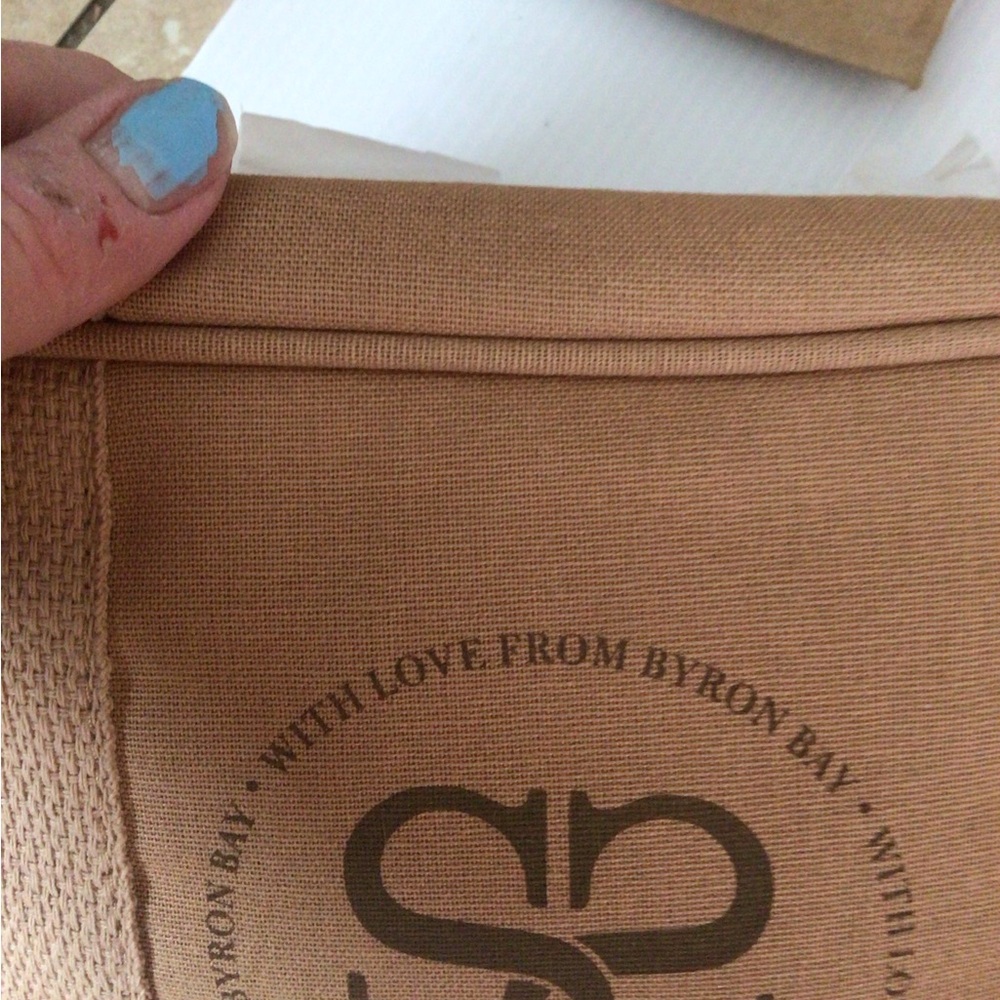 NEW! Rare Spell Sandstone Canvas Travel Pouch in Tan - Picture 8 of 9